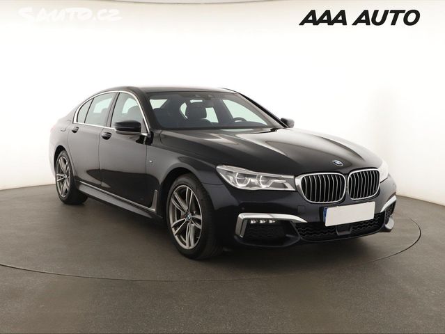 BMW Řada 7
